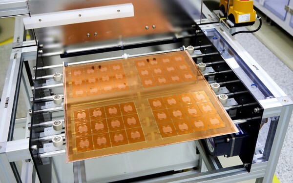 반도체 유리기판 이미지. [출처=SKC]