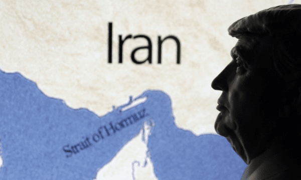 호르무즈 해협과 트럼프 대통령의 두상 [출처=연합]