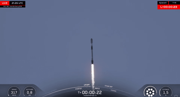 한컴인스페이스의 지구관측 민간위성 ‘세종 2호’가 지난 24일 오전 6시25분 미국 캘리포니아 반덴버그 공군기지에서 ‘스페이스X’의 팰컨9(FALCON9) 로켓을 통해 발사됐다. [출처=한컴인스페이스]