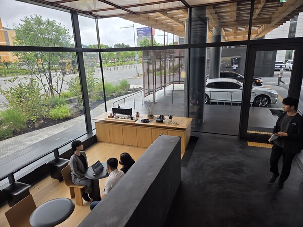 1층 상담 공간 [출처=박성호 기자]