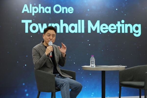 KT알파 타운홀 미팅 박승표 대표이사 현장 모습. [출처=KT알파]