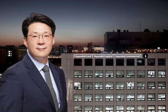 현대카드가 새 대표이사 선임 절차에 착수했다. 김덕환 대표이사가 임기를 8개월가량 남긴 채 사의를 표명하면서 경영공백을 최소화하기 위한 조치다. [출처=현대카드]