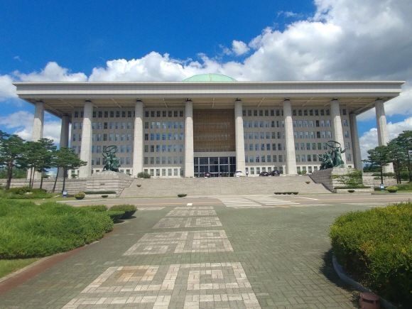 국회의사당 전경. [출처=EBN]