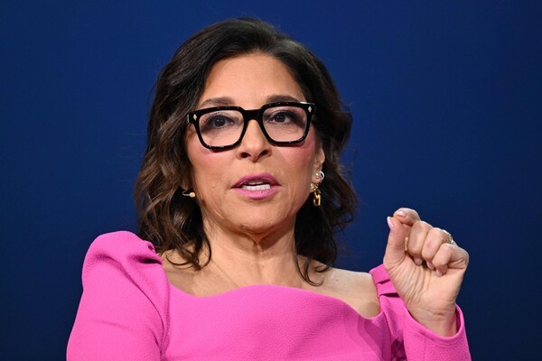 일론 머스크의 소셜미디어(SNS) 플랫폼 기업 엑스(X·옛 트위터)의 최고경영자(CEO)인 린다 야카리노가 9일(현지시간) 사임한다고 밝혔다. [출처=연합뉴스]