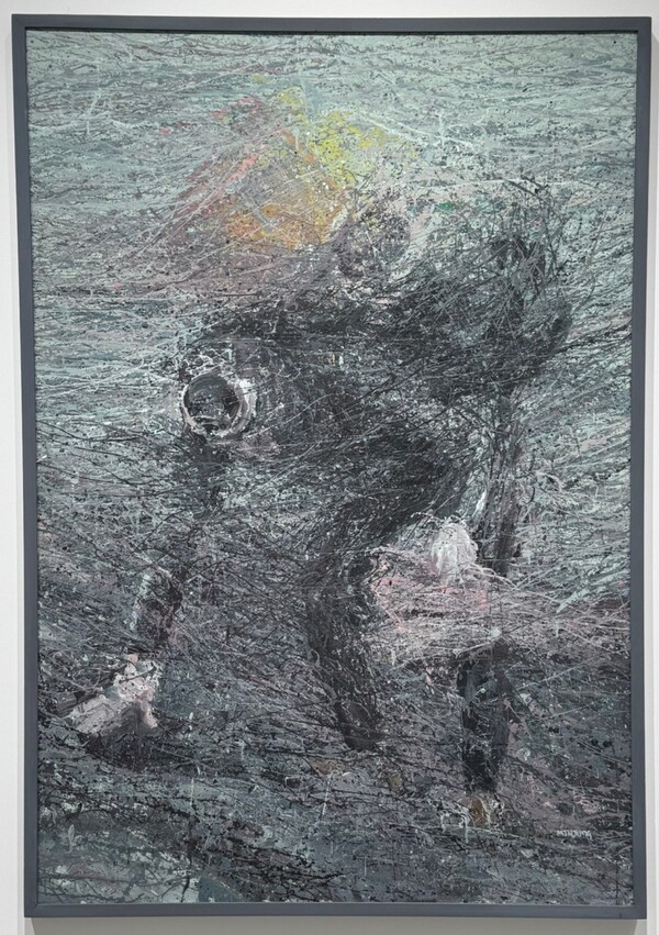 ‘2025 H-EAA(HOBAN–Emerging Artist Awards)’ 대상 수상작인 신민정 작가의 ‘삶의 무게’. [출처=전제형 기자]