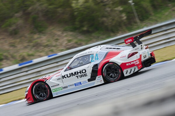 금호SLM의 이창욱이 슈퍼레이스 4라운드 예선 1위를 기록했다. [출처=슈퍼레이스]