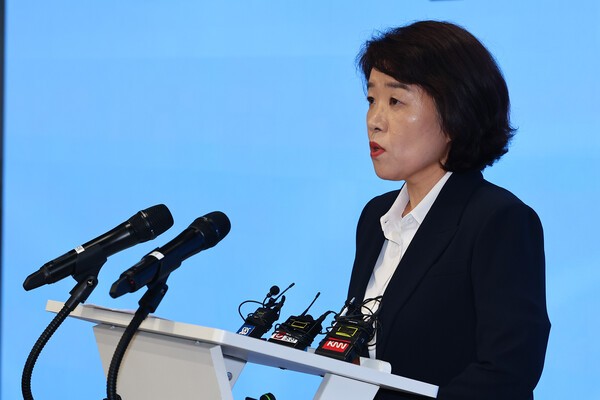 윤석열 전 대통령 부인 김건희 여사와 관련한 각종 의혹 사건을 수사하는 민중기 특별검사팀 오정희 특검보. [출처=연합]