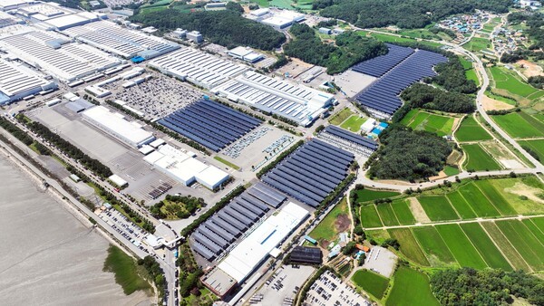 기아 오토랜드 화성에 설치된 태양광 자체발전 설비 [출처-기아]