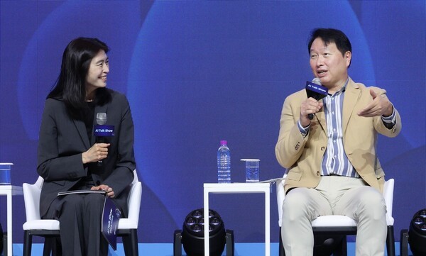 대한상의 하계포럼 AI 토크쇼에서 발언하는 최태원 대한상의 회장.[출처= ]