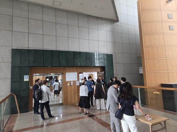 개포우성7차주공아파트 재건축 시공사 선정 총회장 모습[사진=이승연 기자]