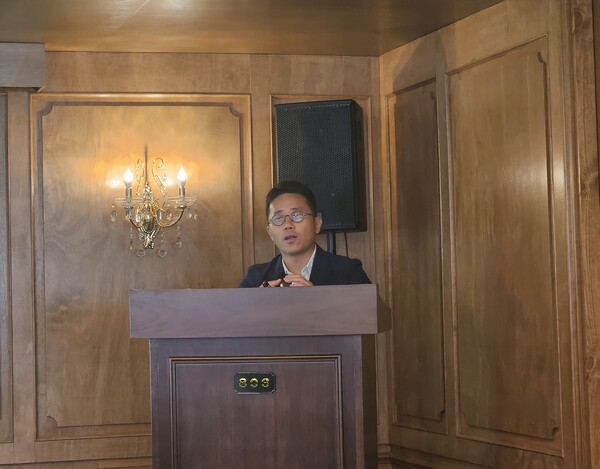 이지효 파두 대표가 27일 서울 종로구에서 진행된 기자간담회에서 발표하고 있다. [출처=진운용 기자]