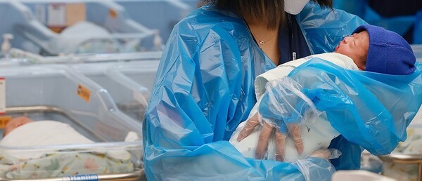 출생아 수 12개월째 증가세.[출처=연합뉴스]