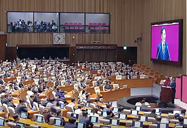 더불어민주당 정청래 대표는 9일 국회에서 교섭단체 대표연설에 나섰다. 국회TV 생중계 화면 갈무리.[출처=ebn]