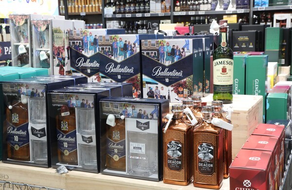 이마트 추석 주류 선물세트 매대. [출처=이마트]