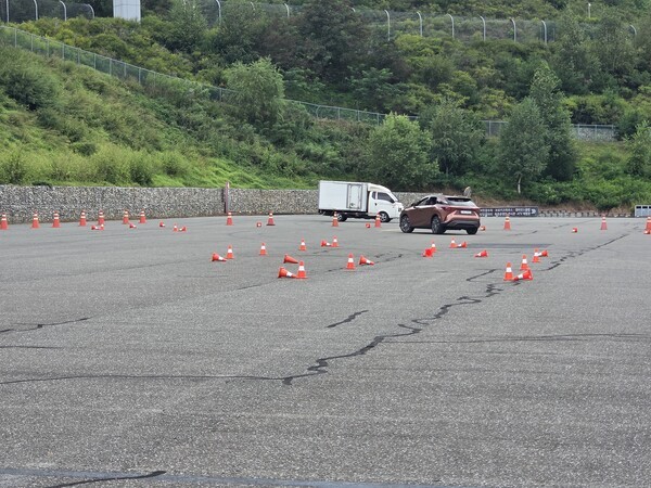 레인 체인지 기초 교육 장면 [출처=박성호 기자]