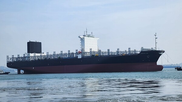 대한조선이 건조한 8000TEU 컨테이너선. [출처=대한조선 ]