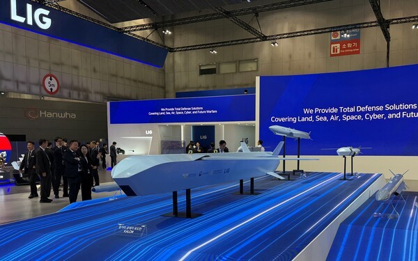 LIG넥스원의 다양한 유도무기의 모습. [사진=김태준 기자]