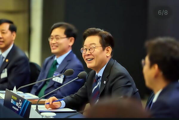 이재명 대통령이 오는 24일 대구에서 국민들의 목소리를 직접 듣는 타운홀미팅을 개최한다고 21일 밝혔다.[출처=대통령실 인스타그램]