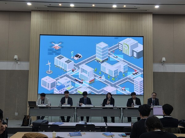 '자율주행 서비스의 미래와 현실' 심포지엄 [출처=박성호 기자]