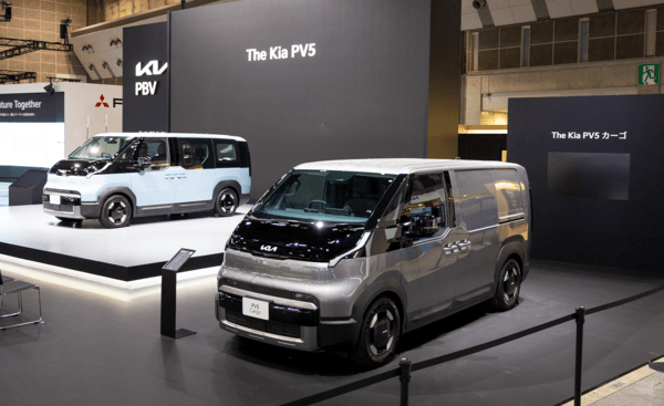 일본 재팬 모빌리티쇼에 전시된 PV5 [출처=기아]
