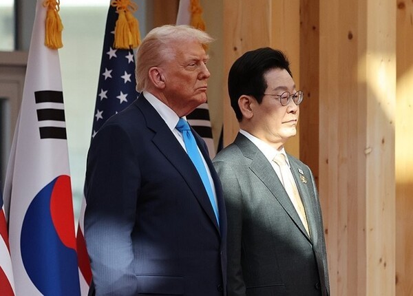 이재명 대통령(사진 오른쪽)과 도널드 트럼프 미국 대통령(사진 왼쪽) [출처=연합]