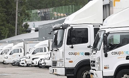 쿠팡 택배 배송 차량 모습 [출처=연합]
