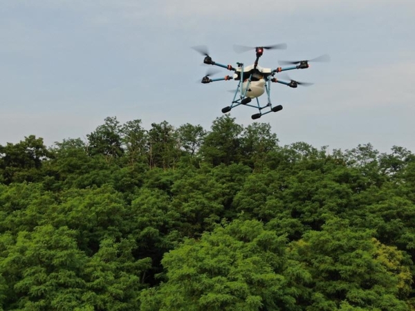  드론을 활용한 산불화재 감시 모습. [출처=KT]