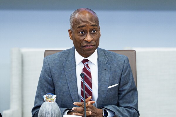 필립 제퍼슨 연방준비제도 부의장이 지난 10월 24일 미국 워싱턴 D.C. 연방준비제도 이사회에서 연설하고 있다. [출처=연합뉴스]