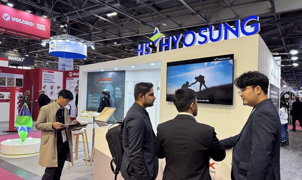 프랑스 파리에서 열리는 '밀리폴 파리 2025'의 HS효성첨단소재 부스 전경 [출처=HS효성첨단소재]