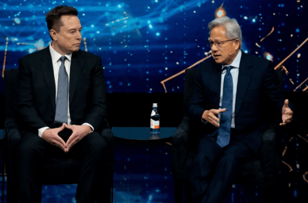 미국-사우디 투자 포럼에 참석한 일론 머스크와 엔비디아 CEO 젠슨 황. [출처=블룸버그]