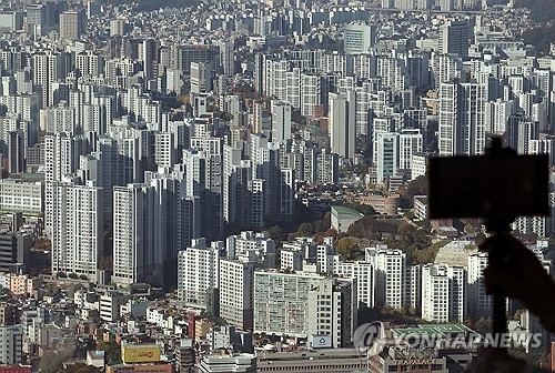 서울 남산에서 바라본 서울 아파트 모습 [출처=연합뉴스]