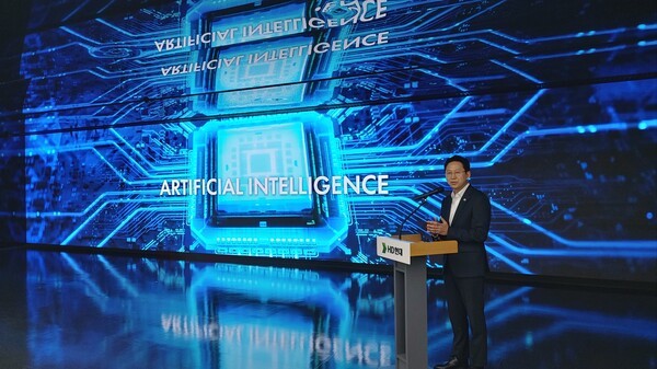 배경훈 부총리 겸 과학기술정보통부 장관이 UAE 정상회담 성과를 말하고 있다. [사진=진명갑 기자]