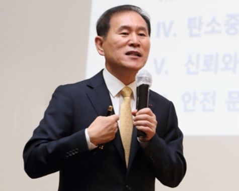 한국석유공사 김동섭 사장 [출처=석유공사]