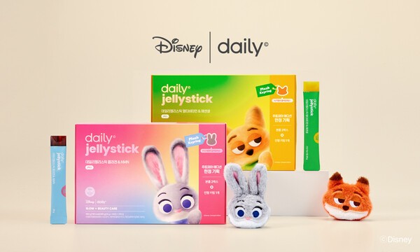 주토피아 테마 플러시 키링과 함께 선보이는 ‘데일리젤리스틱 주토피아 에디션’ 2종. [출처=엔라이즈]
