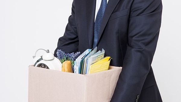 연말을 앞두고 은행권의 희망퇴직 시즌이 시작됐지만 올해 분위기는 예년과 사뭇 다르다. [출처=게티이미지]