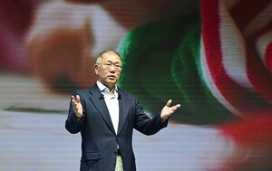 thumbnail - 정의선 회장, 美 전기차 신공장 방문…관세 리스크 해법 찾았나