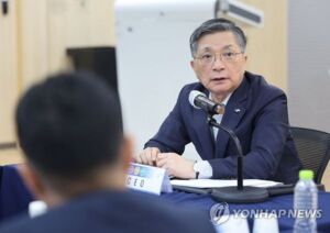 thumbnail - 이한준 LH 사장, 임기 3개월 남기고 사의 표명