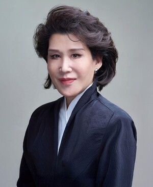 thumbnail - 정유경 신세계 회장, '증여세 납부' 목적 500억 주식담보대출