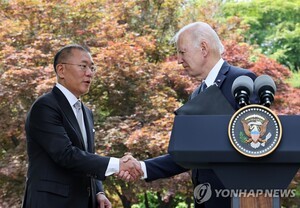 thumbnail - 美 현대차 공장 475명 체포 이유는 바이든 치적 지우기?