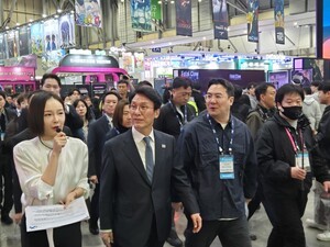 thumbnail - [G-STAR '25] 김민석 총리 현장 찾아 