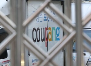 thumbnail - [EBN 오늘(27일) 이슈 종합] 쿠팡 개인정보 유출 속 주가 6% 급등, 달러 약세에 