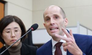 thumbnail - [EBN 오늘(30일) 이슈 종합] 쿠팡 ‘늑장 사과·꼼수 보상’에 성난 민심, KT 해킹 사태 책임 인정 '위약금 면제' 등