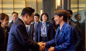 thumbnail - 이재명 대통령, 일본 도착…다카이치 총리 영접