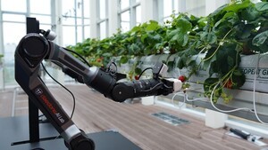 AI 입는 농기계...대동·TYM, 농업 혁신 열풍 - 뉴스 썸네일 이미지