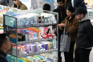 영국서 검증 후 유럽 전역으로...K뷰티 '확장 방정식' 재조정 - 뉴스 썸네일 이미지