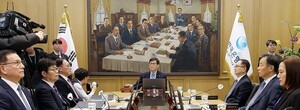 thumbnail - 기준금리 6연속 동결 무게…한은, 2.50% 유지 유력