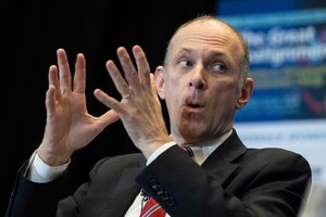 thumbnail - 굴스비 시카고 연은 총재 