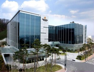 thumbnail - 한화, 풍산 탄약사업부 인수전 참여…‘무기+탄약’ 수출 확대 노린다