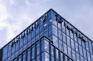 thumbnail - 대우건설, 건설 ETF 급등 이끌었다…원전 기대에 재건주 부각