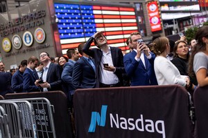 S&P500 사상 첫 7400 돌파…중동 전쟁보다 강한 AI 랠리